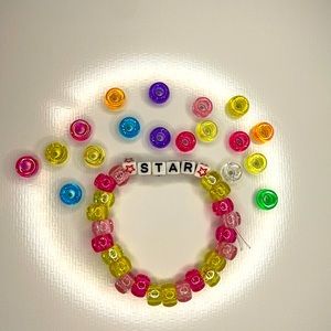 Selling multiple color star bracelet